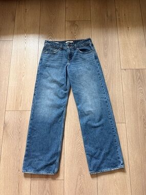 Levi's Low Loose Jeans size 28